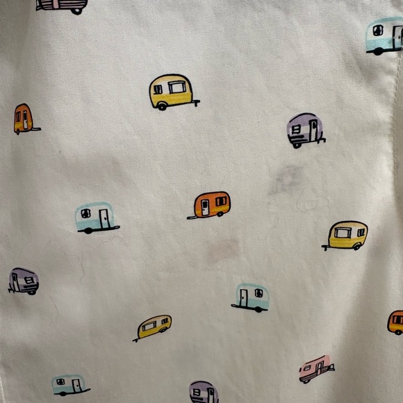 Lands' End women's white sleeveless blouse,  colorful camper van pattern. - Picture 2 of 7